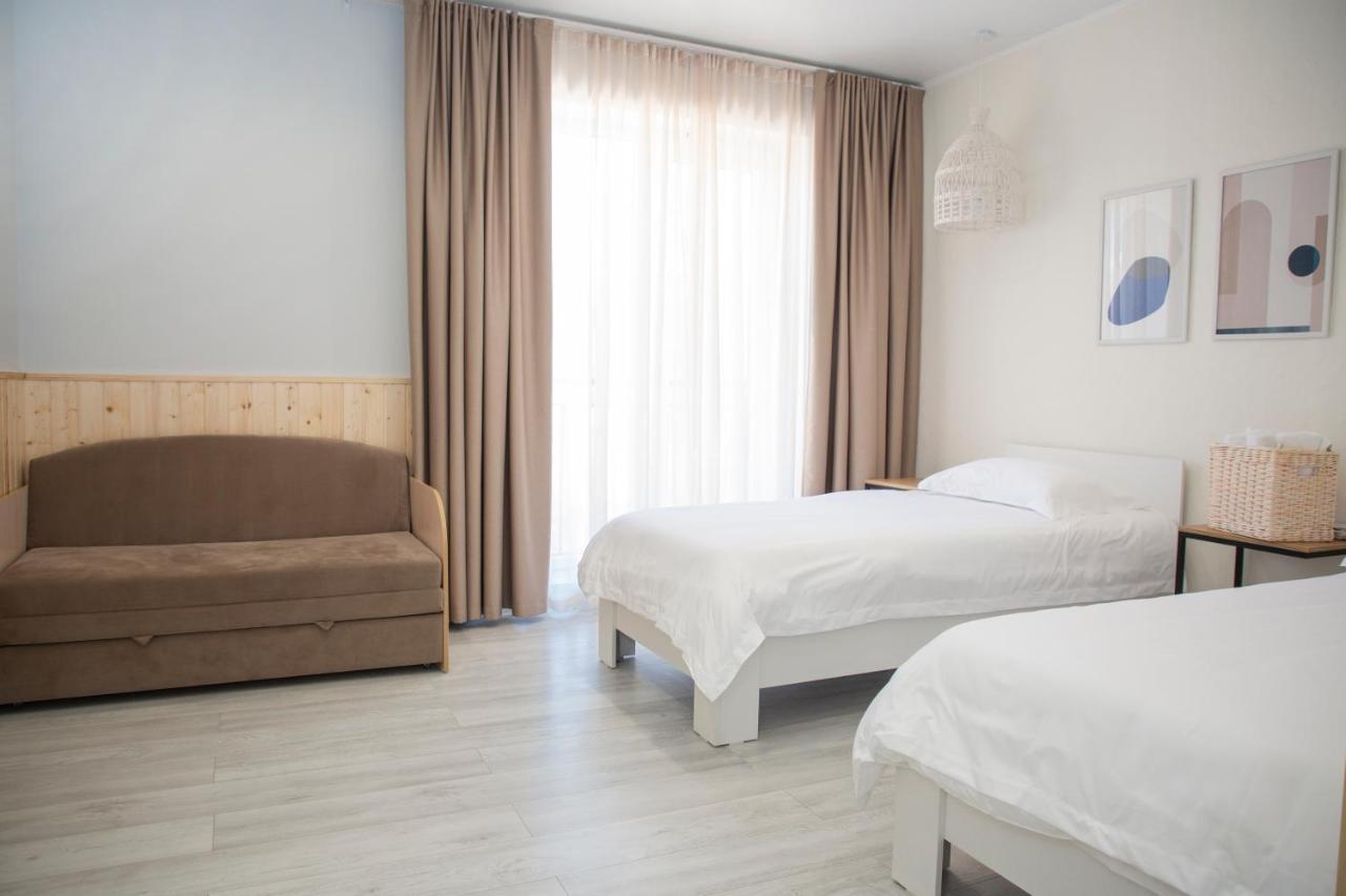 Silence Hotel Чолпон-Ата Екстериор снимка