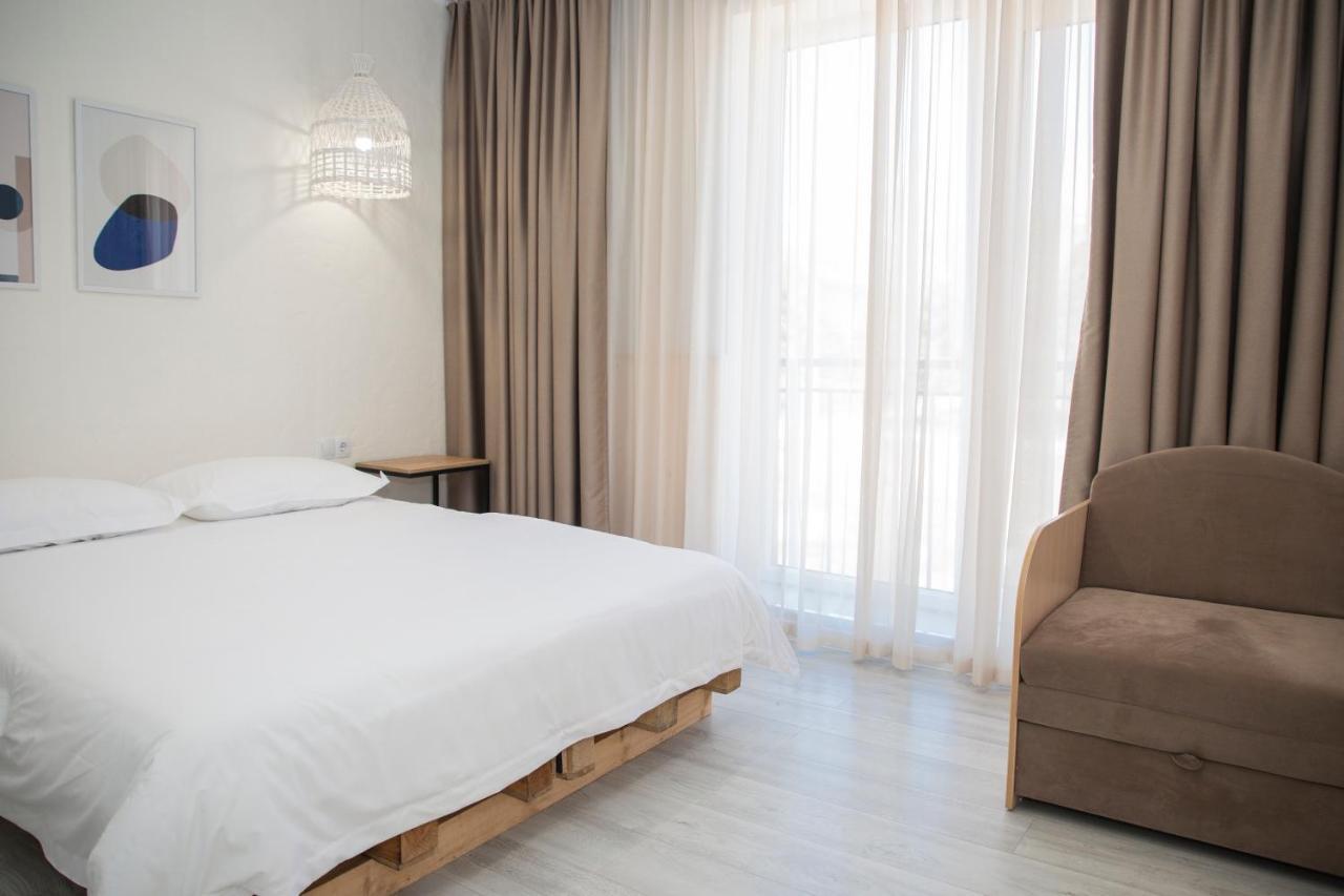 Silence Hotel Чолпон-Ата Екстериор снимка