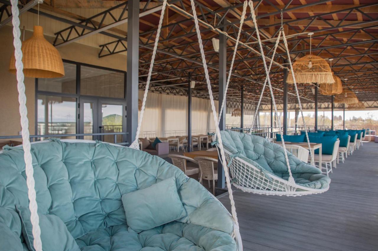 Silence Hotel Чолпон-Ата Екстериор снимка