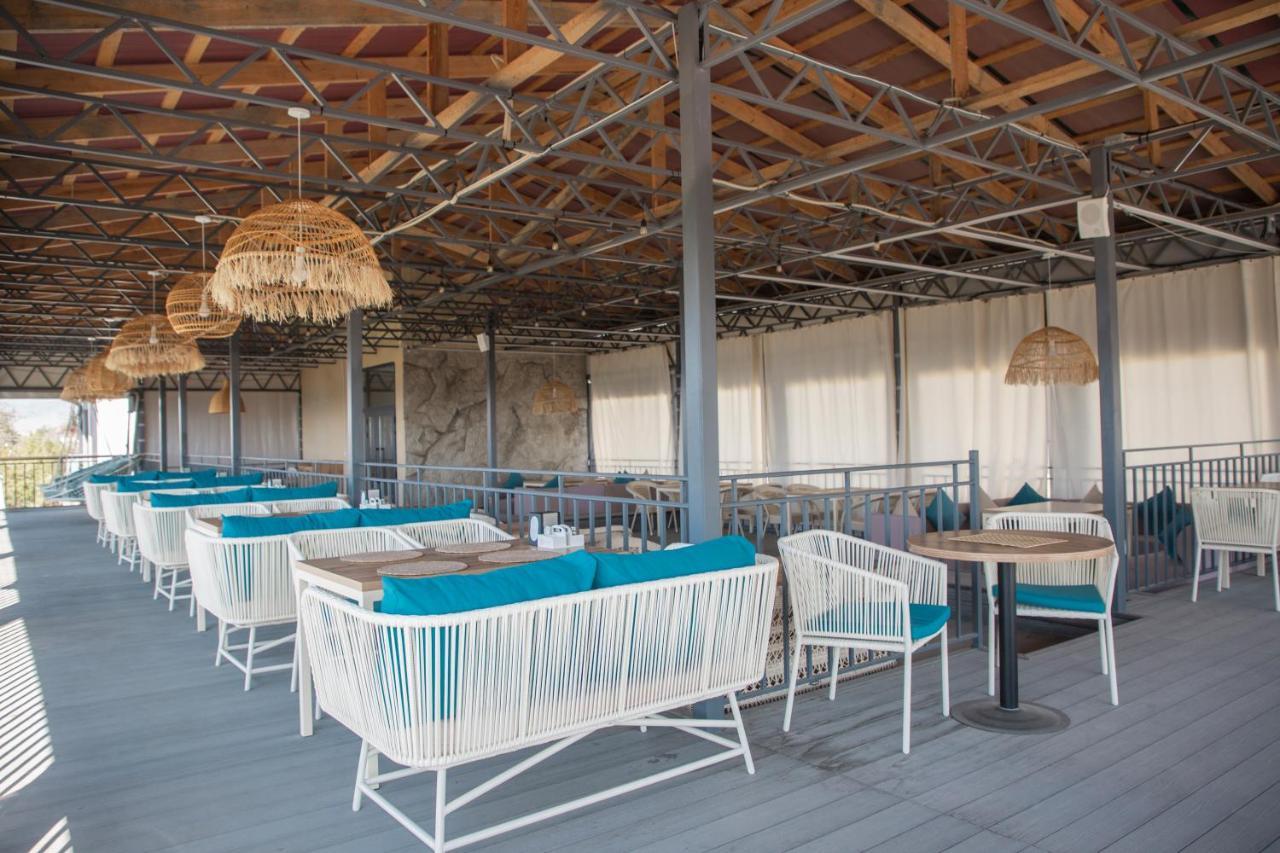 Silence Hotel Чолпон-Ата Екстериор снимка