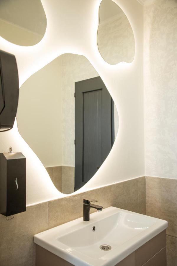 Silence Hotel Чолпон-Ата Екстериор снимка
